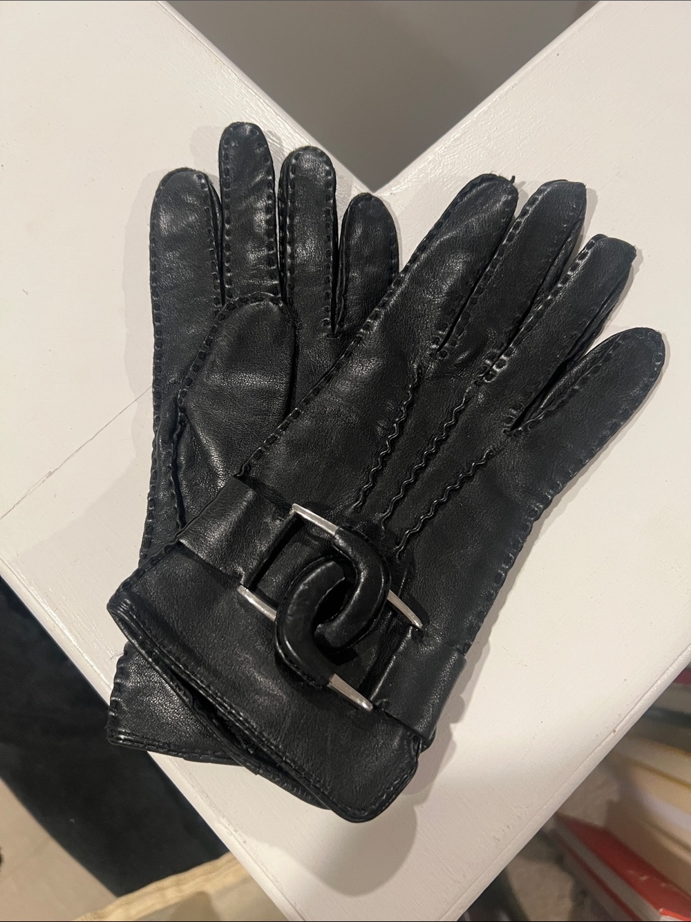 Wilsons Leather Black Leather Gloves with Buckle Accent